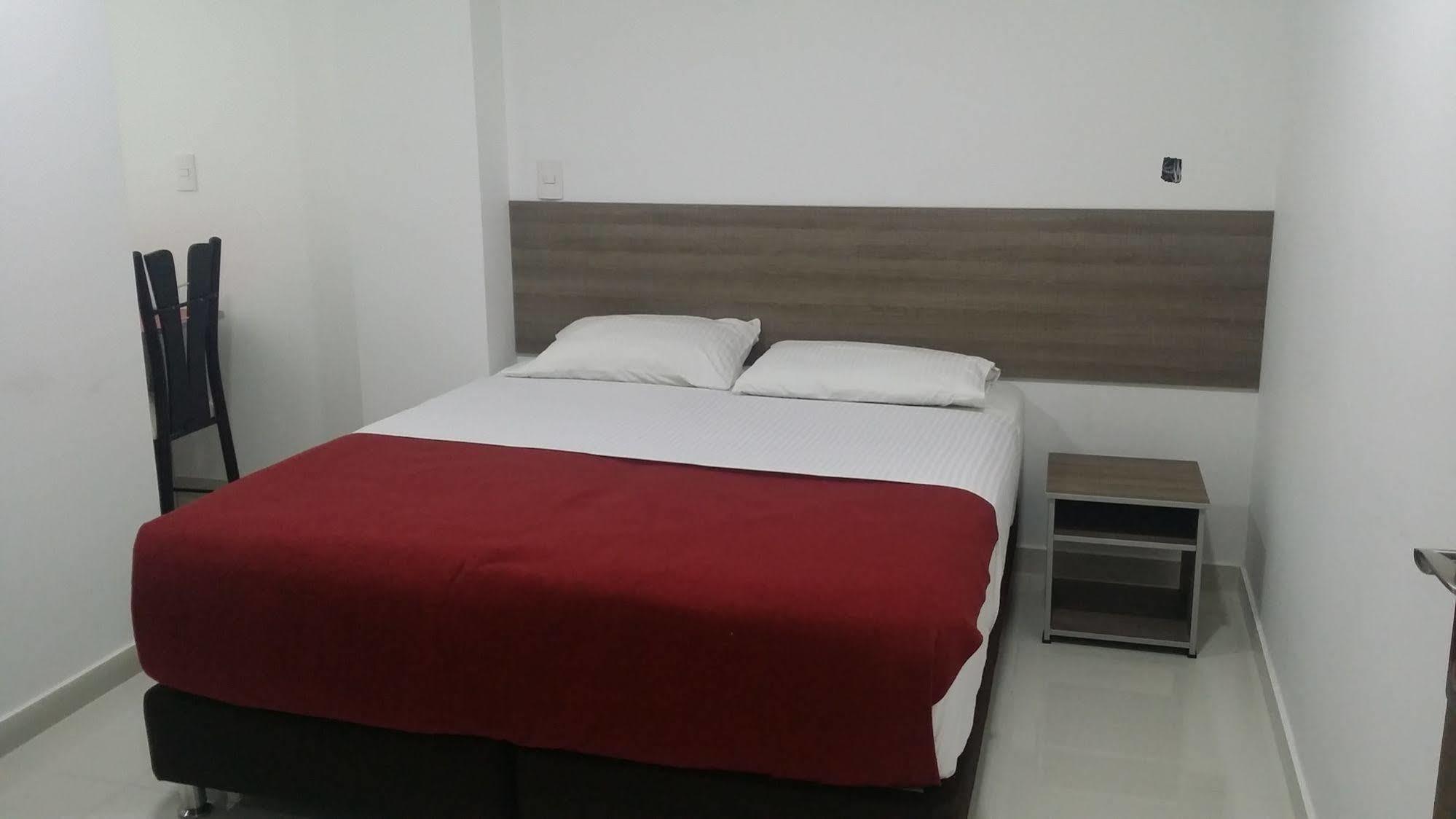 Hotel A On Holidays By Open - Cas-embajada Americana Bogotá